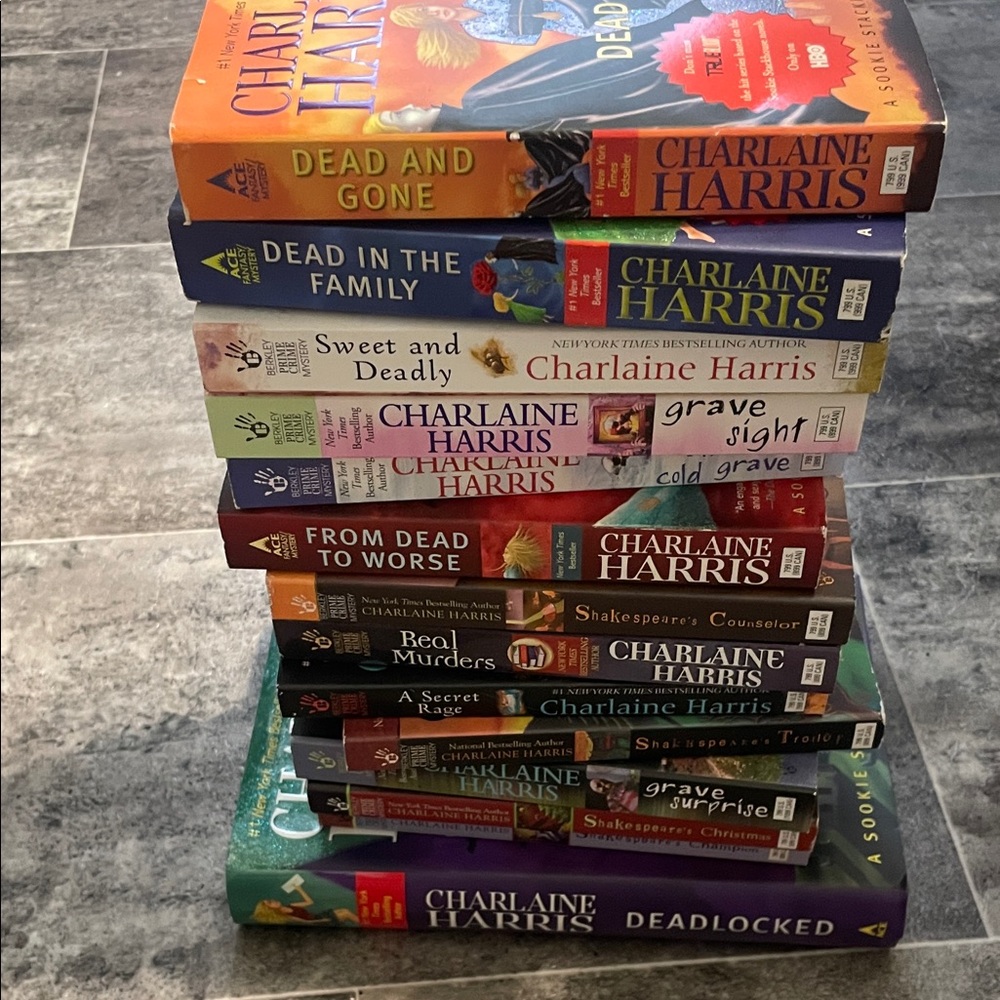 Charlaine Harris 14 novel / Book Collection - Picture 8 of 11